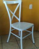 Silla crossback apilable de metal